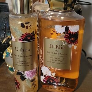 NWT Bath & Body Works Dahlia